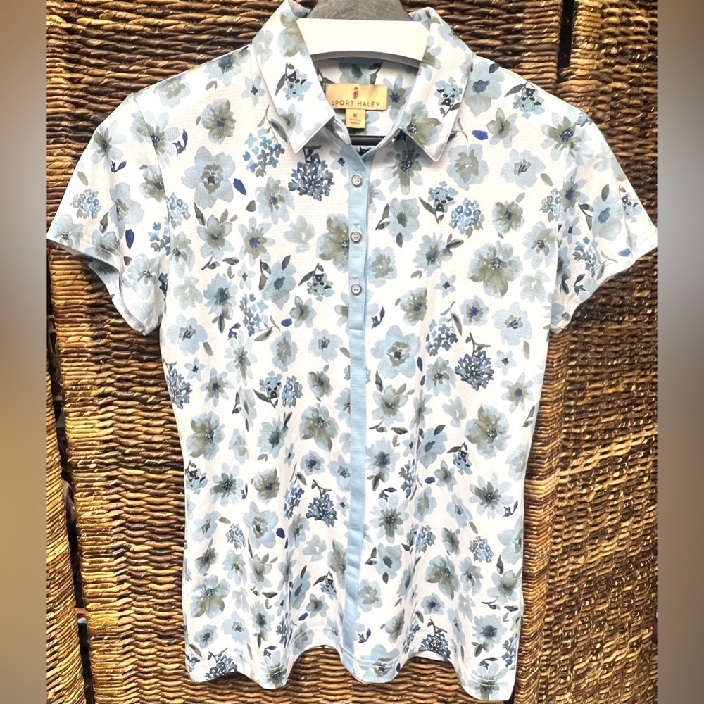 Sport Haley Blue Floral Quarter Button Down Shirt, Womens Medium